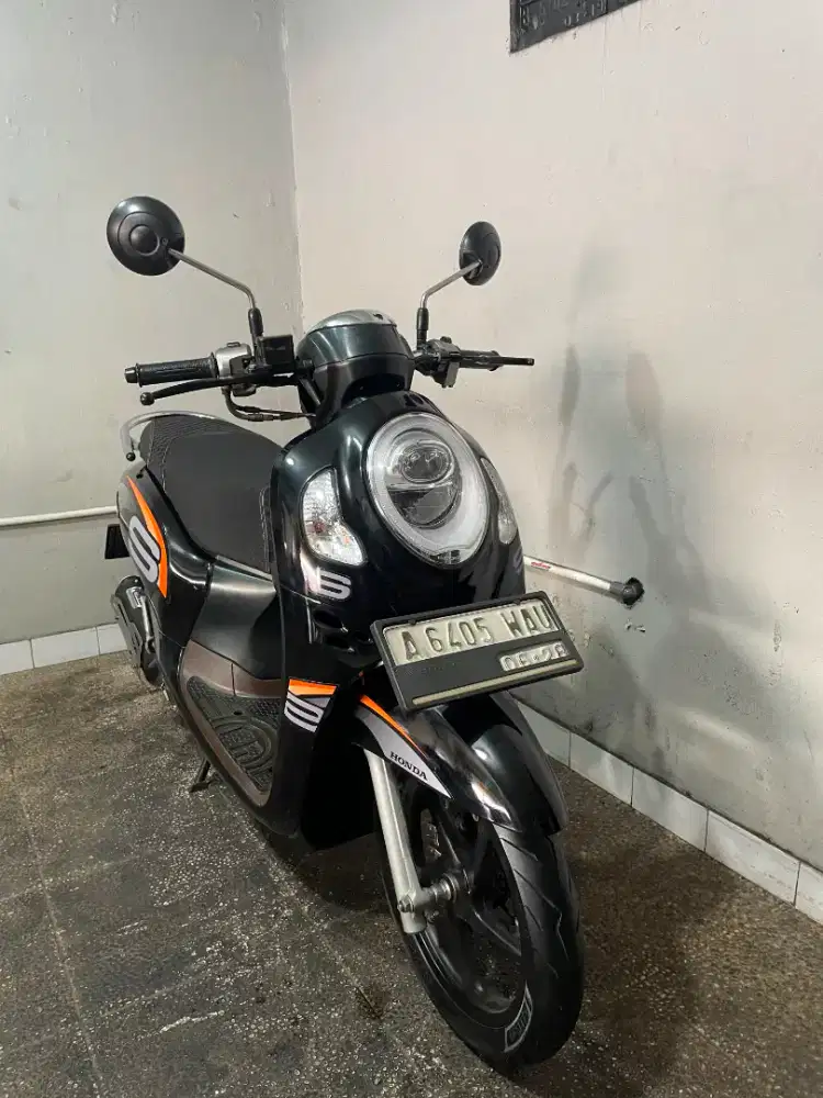 HONDA SCOOPY KYLES 2023