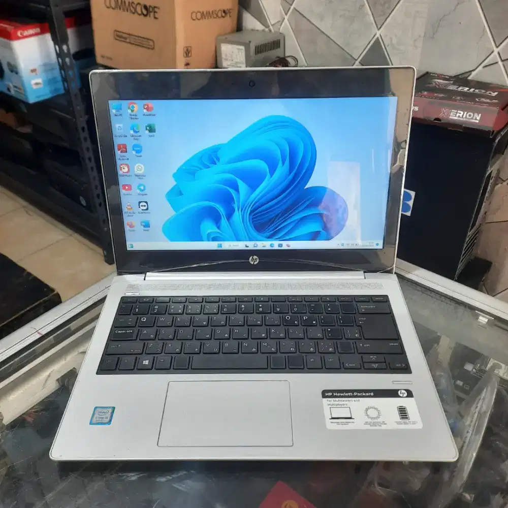 HP 430 G5, Core i5 gen 8, RAM 4GB, SSD 128GB, Layar 13,3 inch