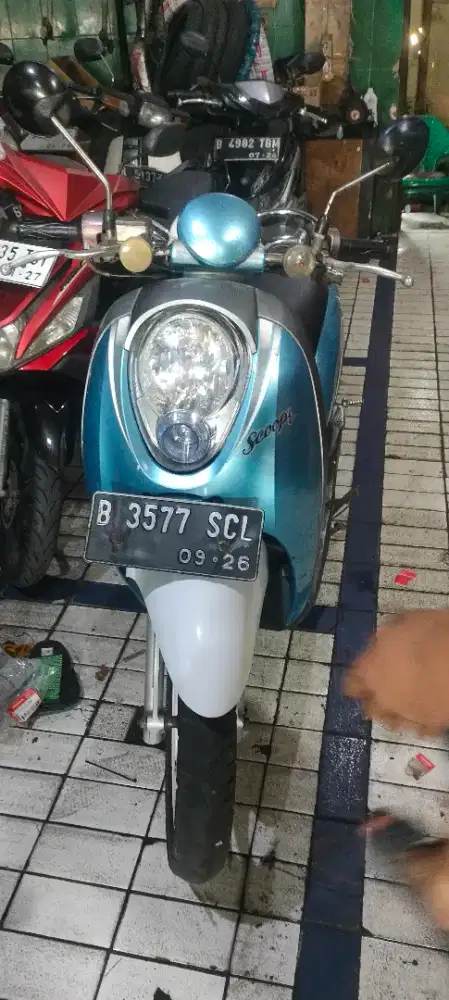 HONDA SCOPY 2011 KARBU MOTOR ORISINIL