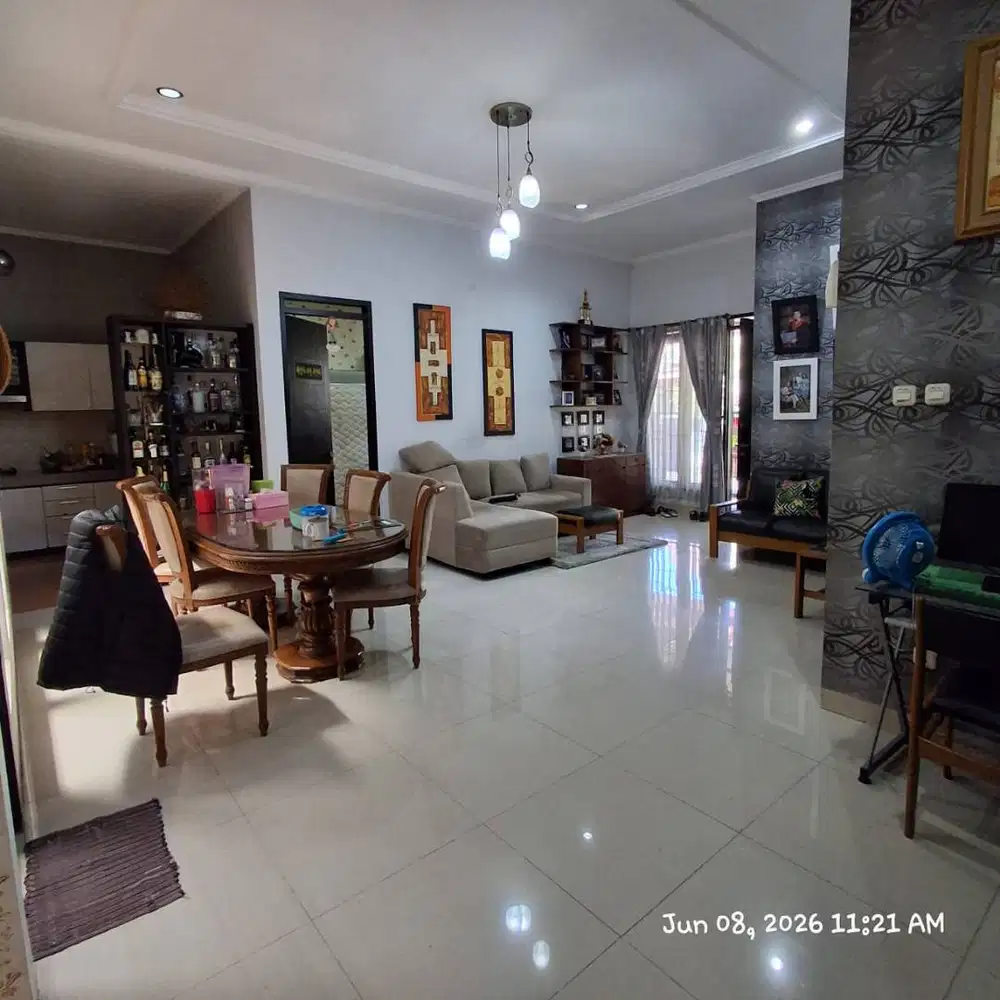 Dijual Rumah Posisi Hook di Taman Kopo Indah (TKI) 3