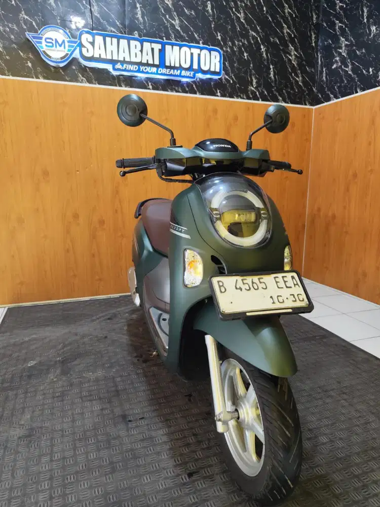 SCOOPY STYLISH KEYLESS TH 2025 SIAP PAKAI
