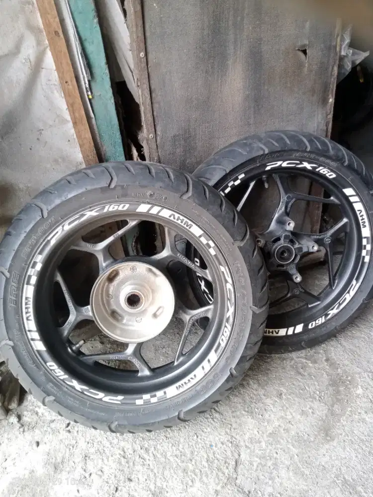 Bismilah jual Pelek pcx160