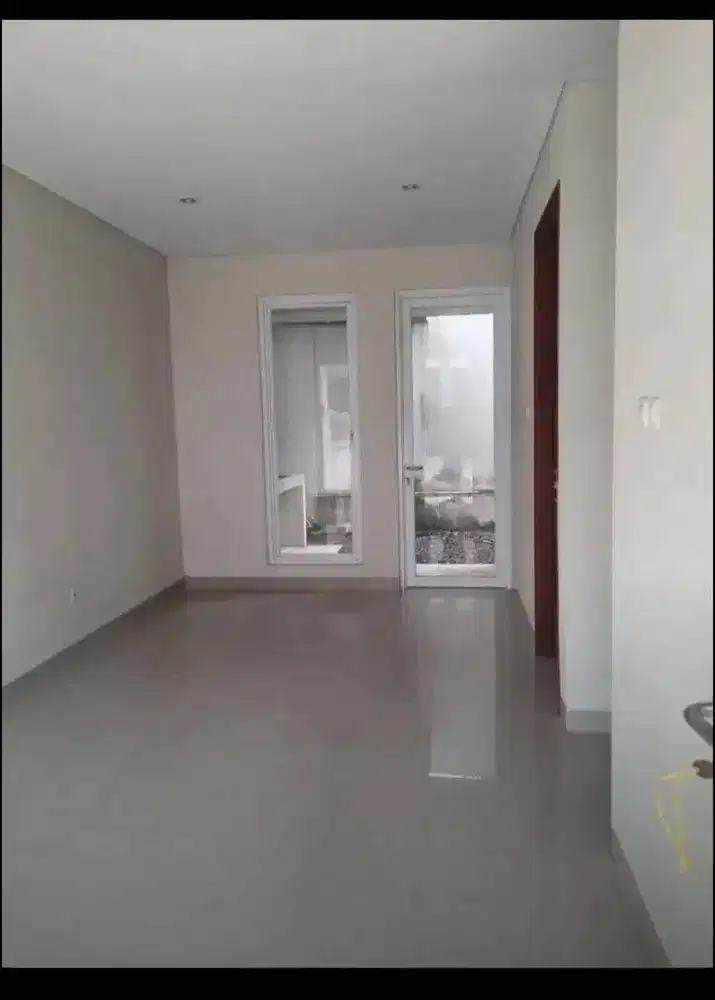 Di jual rumah baru BU kawasan strategi di Bintaro