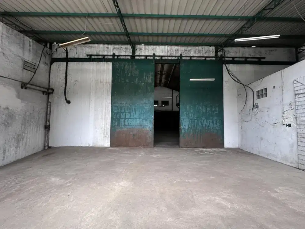 Gudang Industri 600 m² di Dadap Tangerang, LB 800 m² – SHM