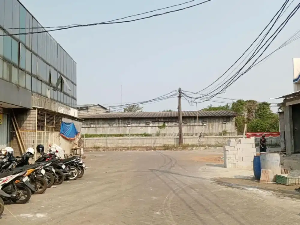 Dijual atau Disewakan Ruko Kutajaya di Jalan Raya Pasar Kemis