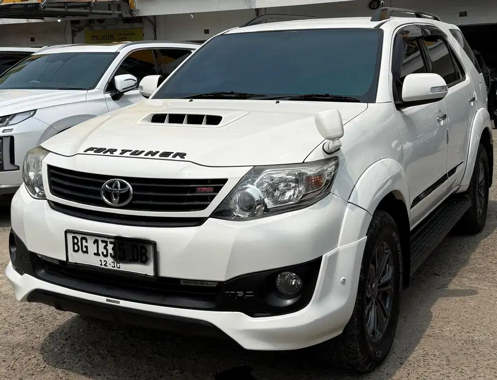 Fortuner VNT TRD AT 2015/2016