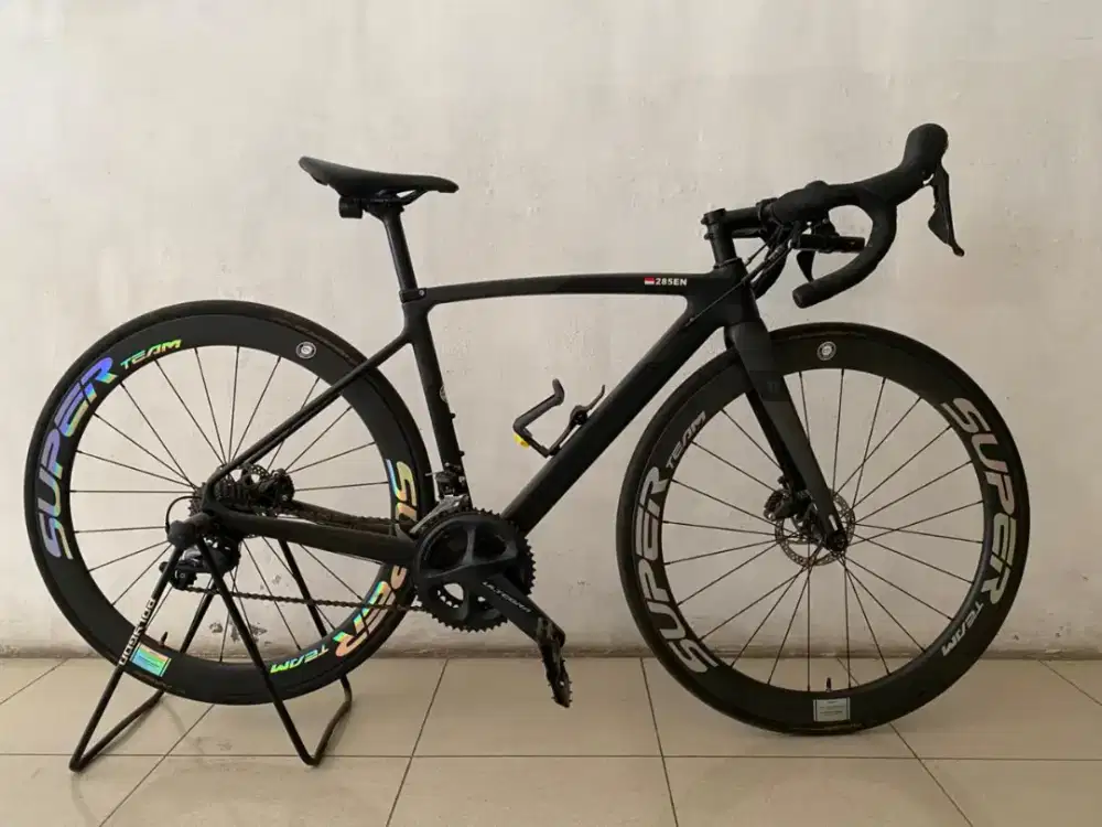 Road Bike POLYGON STRATTOS S8