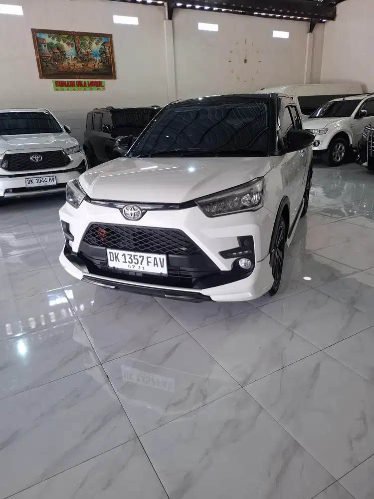 Toyota Raise Gr two tone