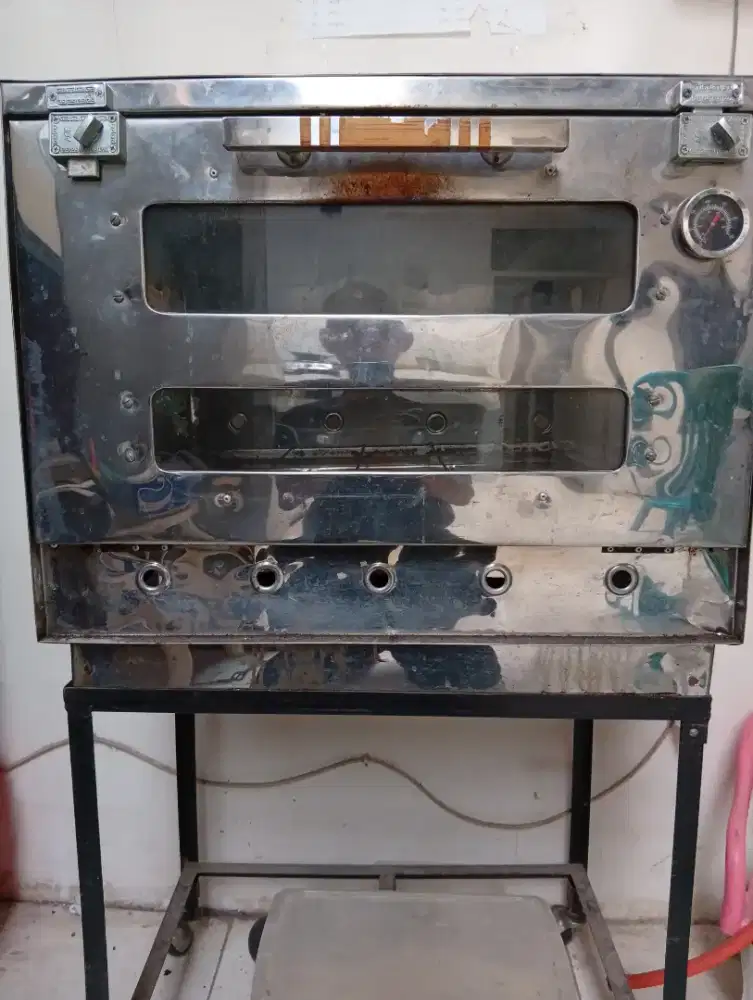 Oven Gas Api Atas Bawah
