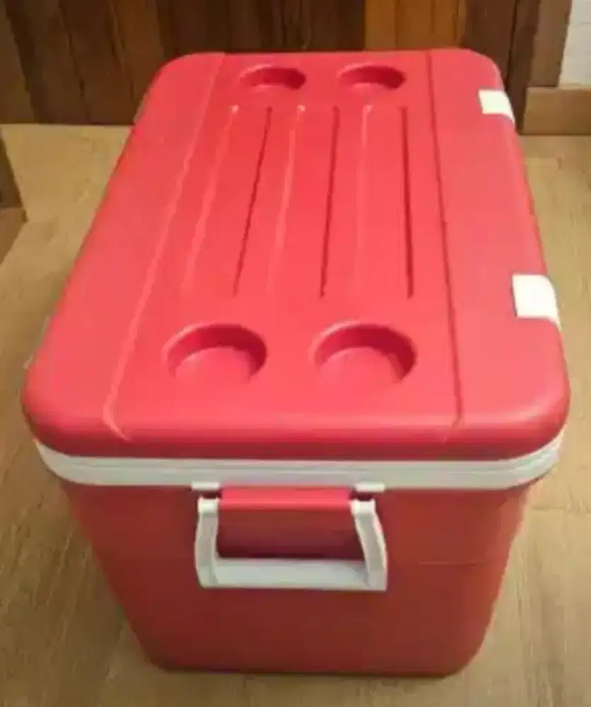COOLER DAN MESIN PRESS