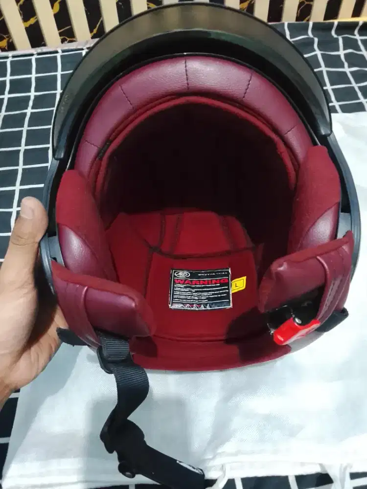 helm mds magnum size L