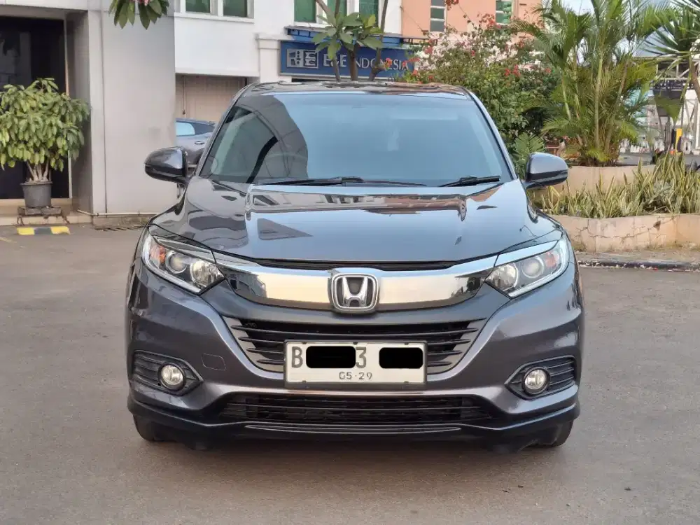 Honda HRV E 2019 Facelif AT Gress Like New Siap pakai