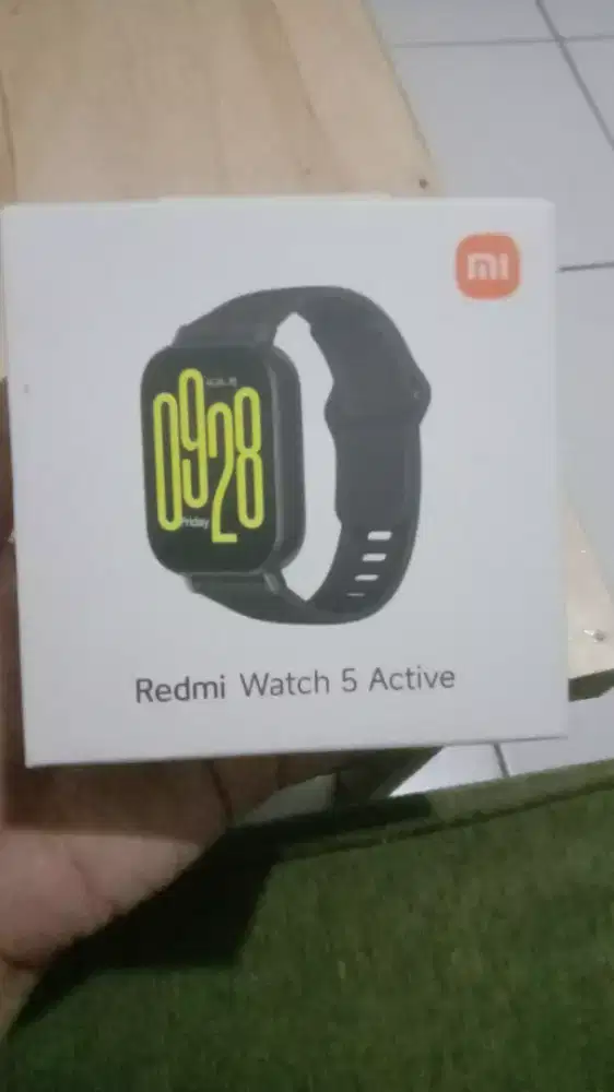 Jam redmi watch 5 aktive