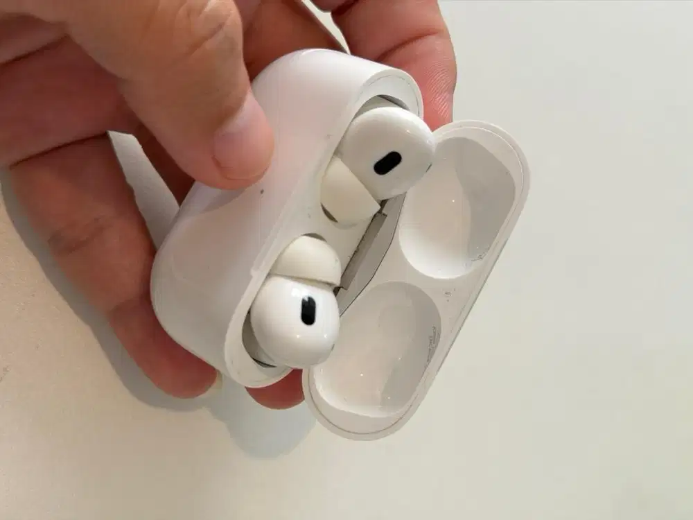 Apple AirPods Pro 2