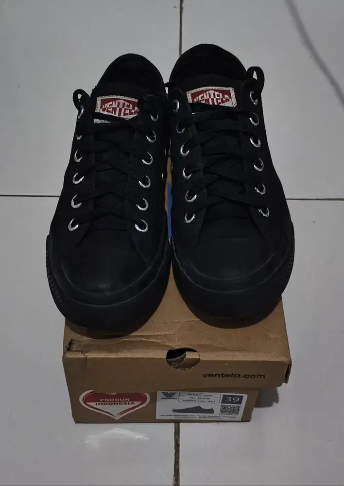 Sepatu Ventela Ethnic Low 39 Ori