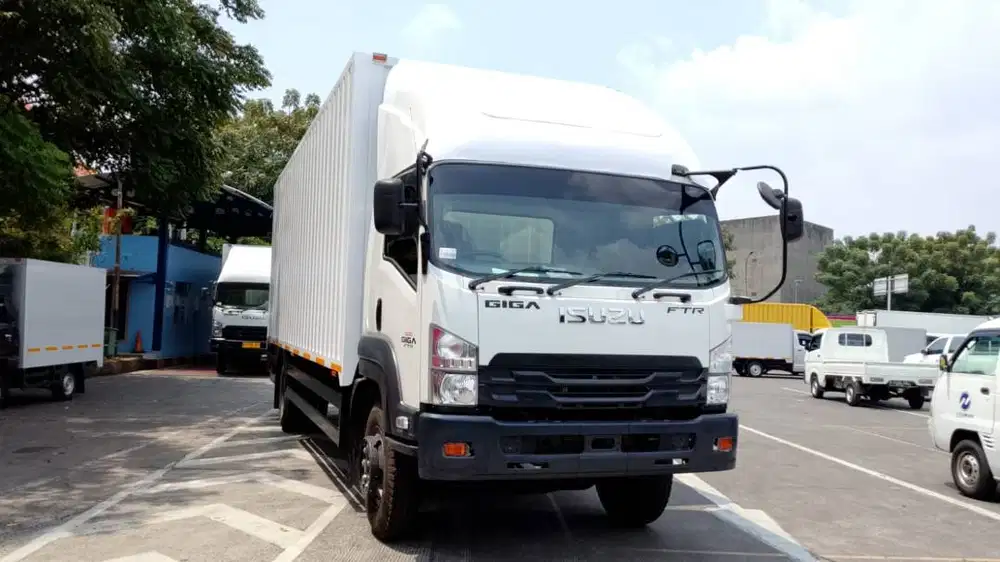 Promo Isuzu GIGA
