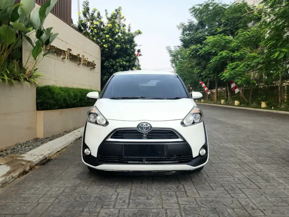 Toyota Sienta 1.5 G Matic 2016