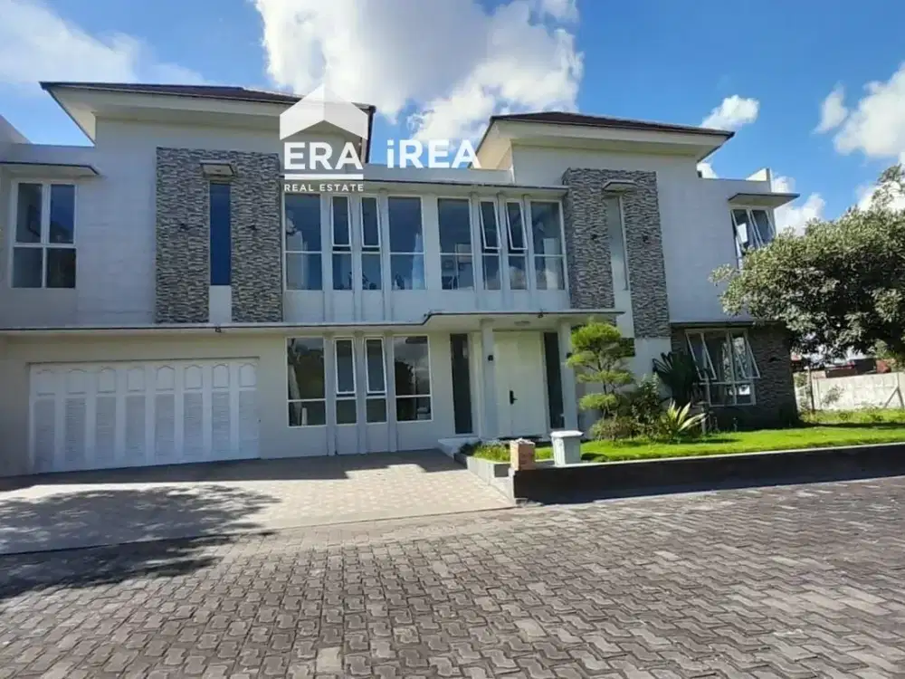 RUMAH MEWAH CLUSTER 2 LANTAI DIJUAL DI SOLO BARU DEKAT RS INDRIATI