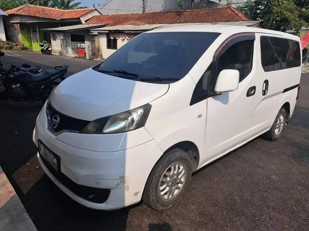 Nissan Evalia SV 2013 Pajak ON – Surat Lengkap