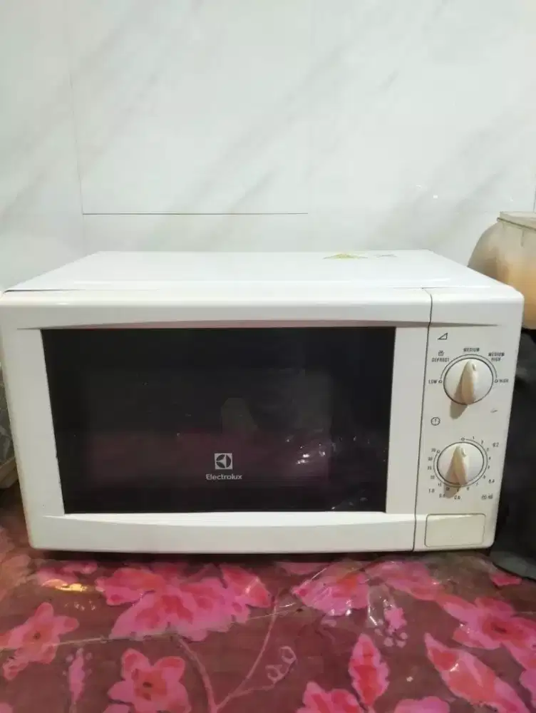 Microwafe Electrolux di Bekasi timur