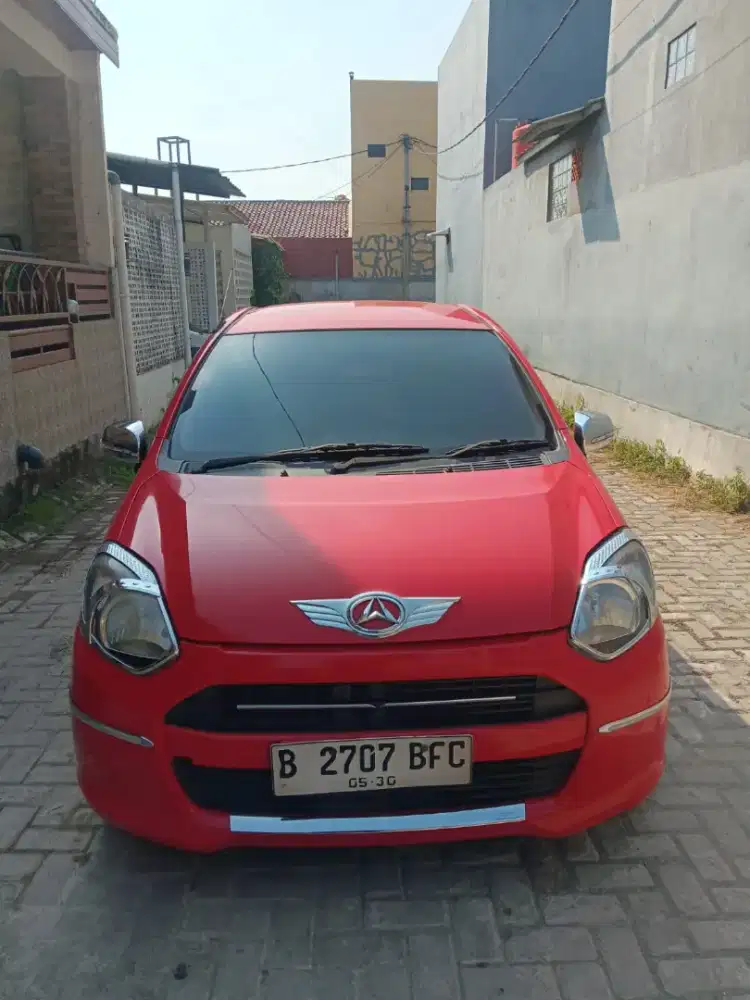 Daihatsu ayla 1.0 cc matic