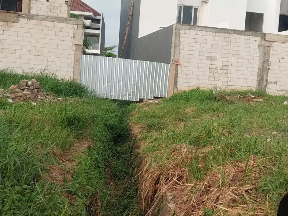 Jual Kavling DPR Siap Bangun Dekat Gate La Fleur Dian Istana Sby Barat