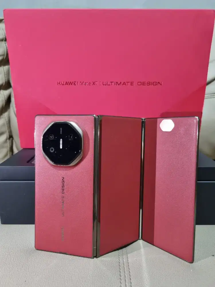 Huawei Mate XT Ultimate 16GB 1TB Rom China