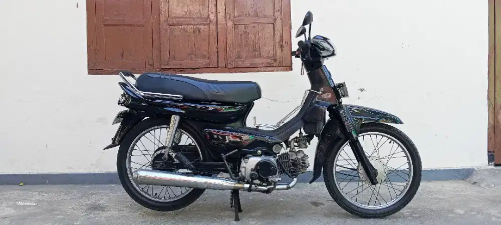 Honda Astrea Legenda 2