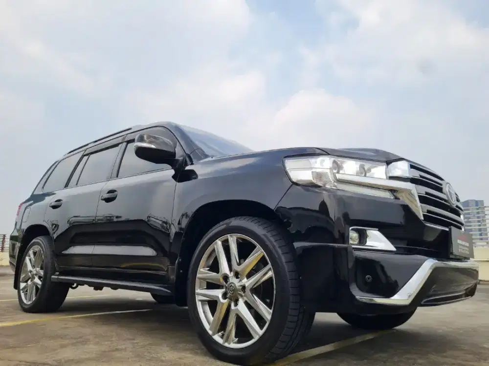 Land Cruiser VX 200 AT 2010 Facelift 2016