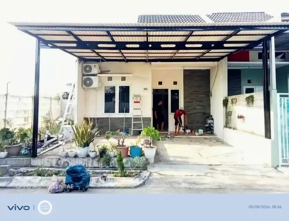Kanopi baja ringan dan garasi
