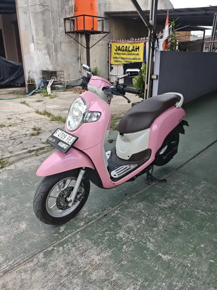 •Hot sale Honda Scoopy donat (Full Skotlet)