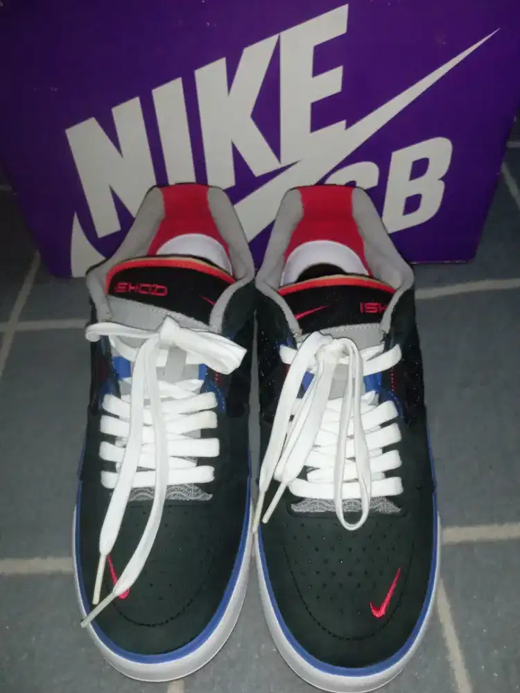 Jual cepat Sepatu Nike SB Ishood PRM ORI