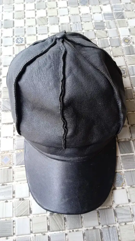 Topi baret kulit domba .. Kulit asli.