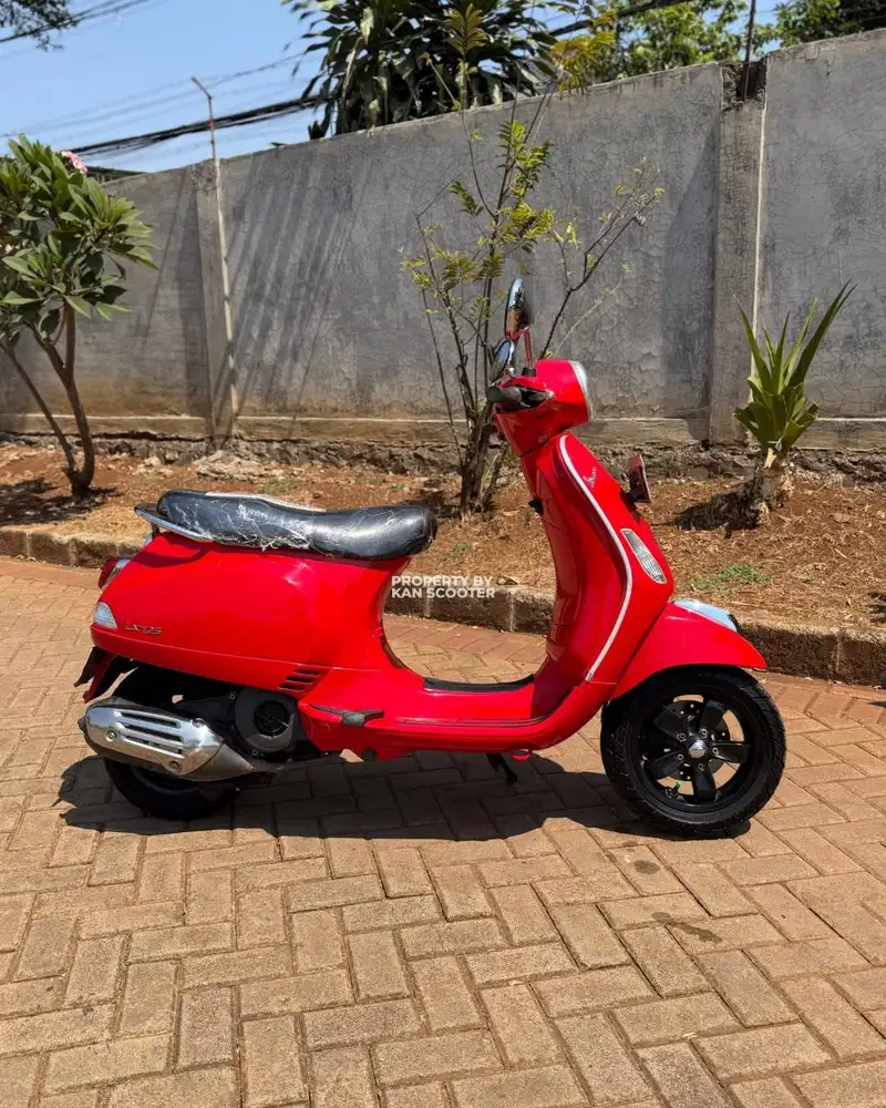 VESPA LX 125 iGET 2017 TERMURAH