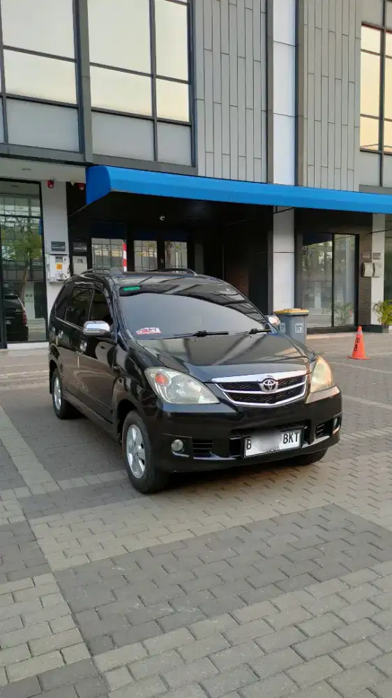 Avanza G VVT-i thn 2010 M/T Low KM