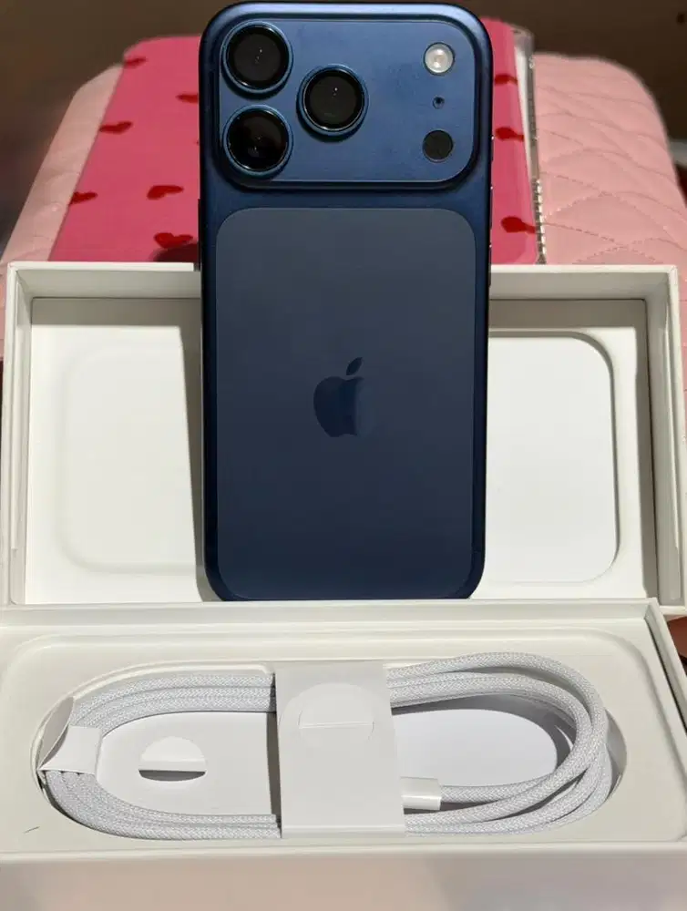 Iphone 17 Pro 256gb Deep Blue