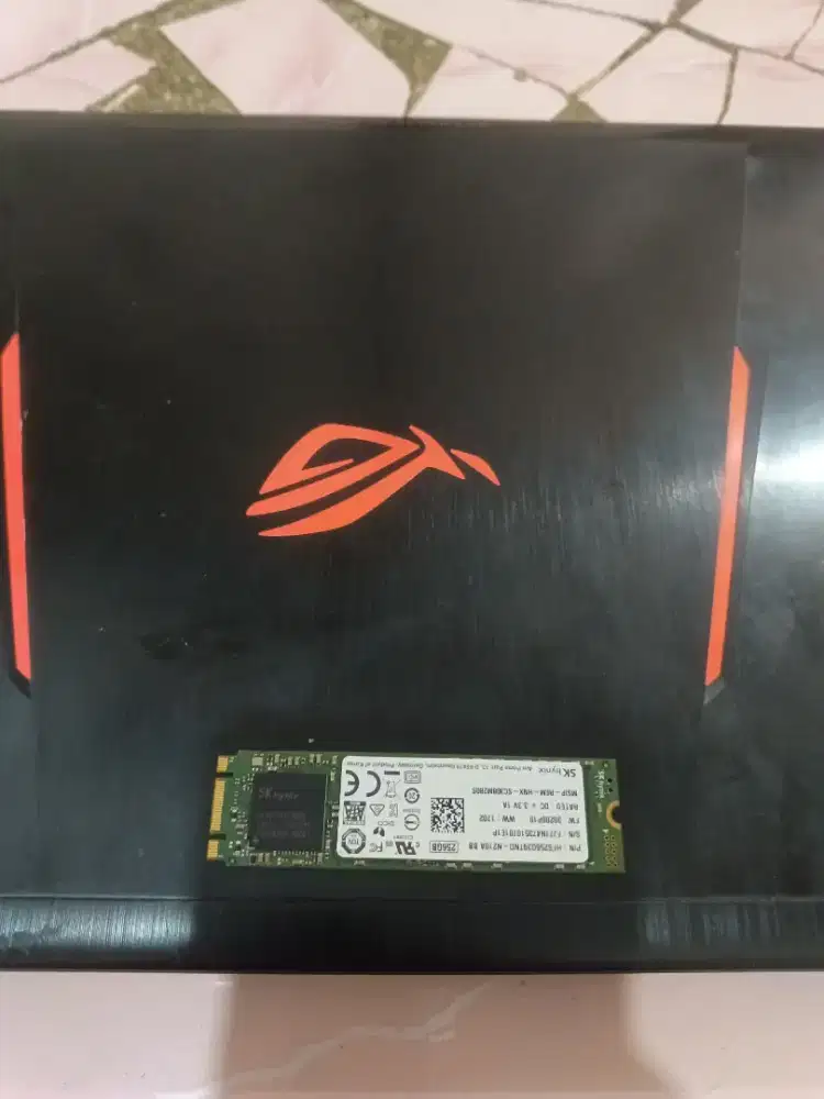 Ssd nvne 255gb normal copotan laptop