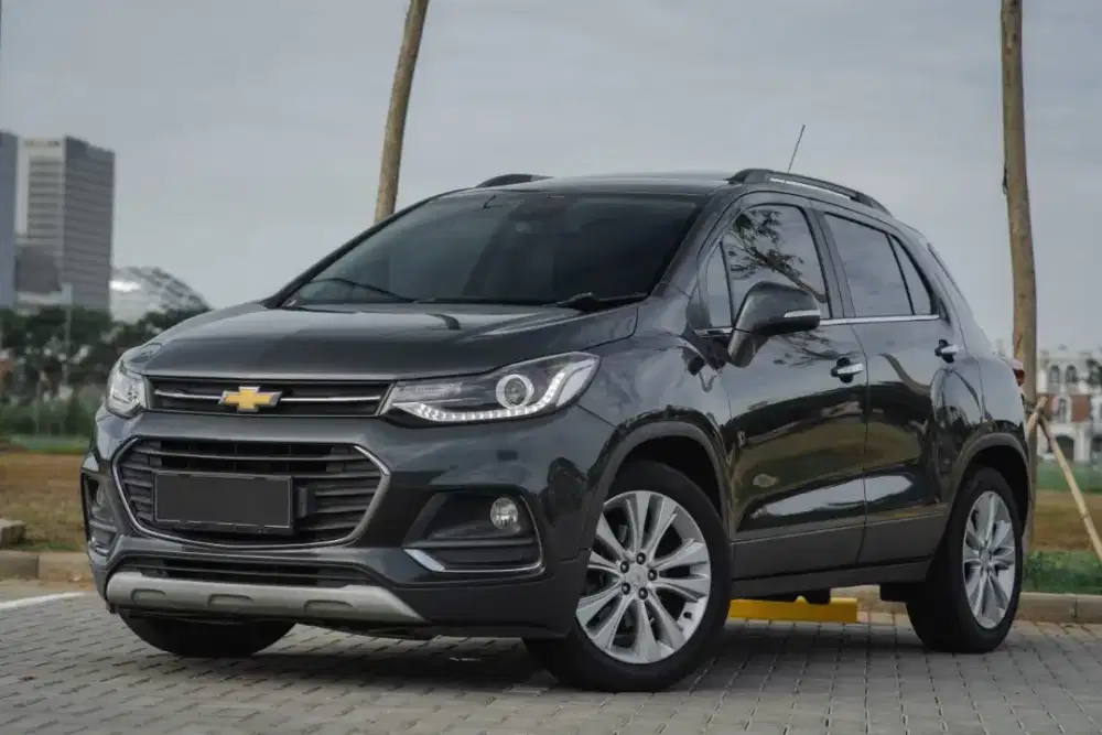 JUAL CEPAT – CHEVROLET TRAX LTZ AT 2017