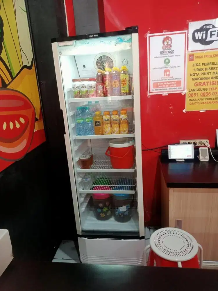 Showcase Polytron 1 pintu 4 rak-5 rak