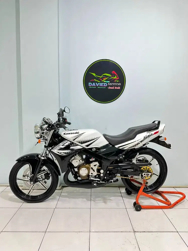 Ninja RR OLD SE GEN4 2011 spek mewah