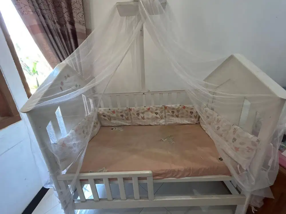 box bayi bekas little equi