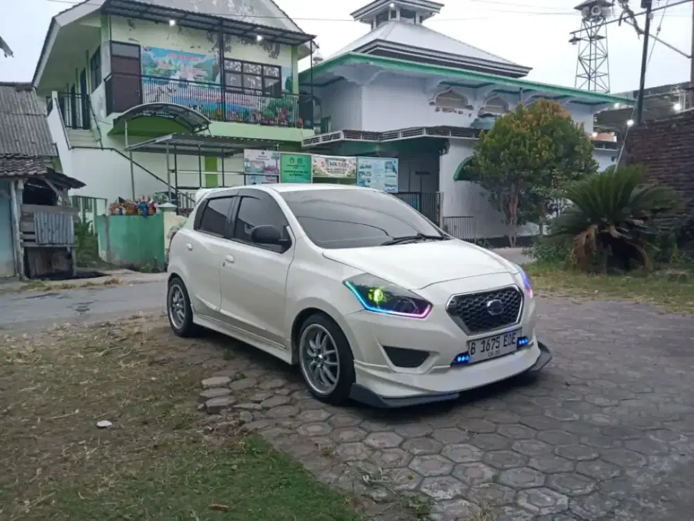 Jual Datsun go 2015 2 baris putih