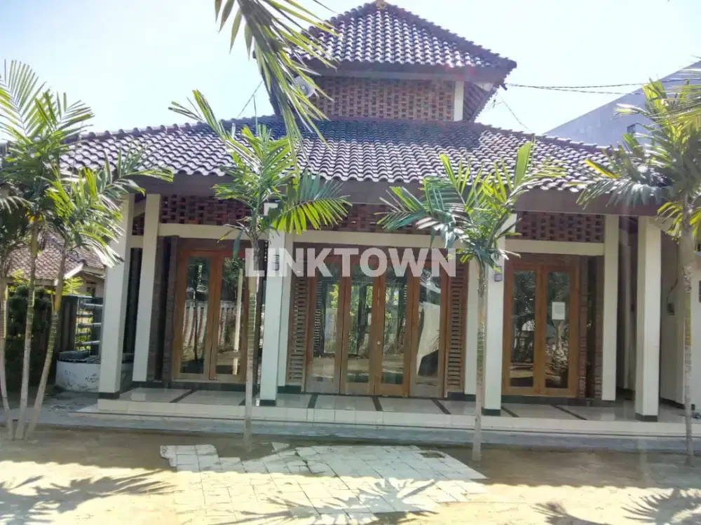 Dijual Rumah Joglo dan Tanah Luas di Solo Kota