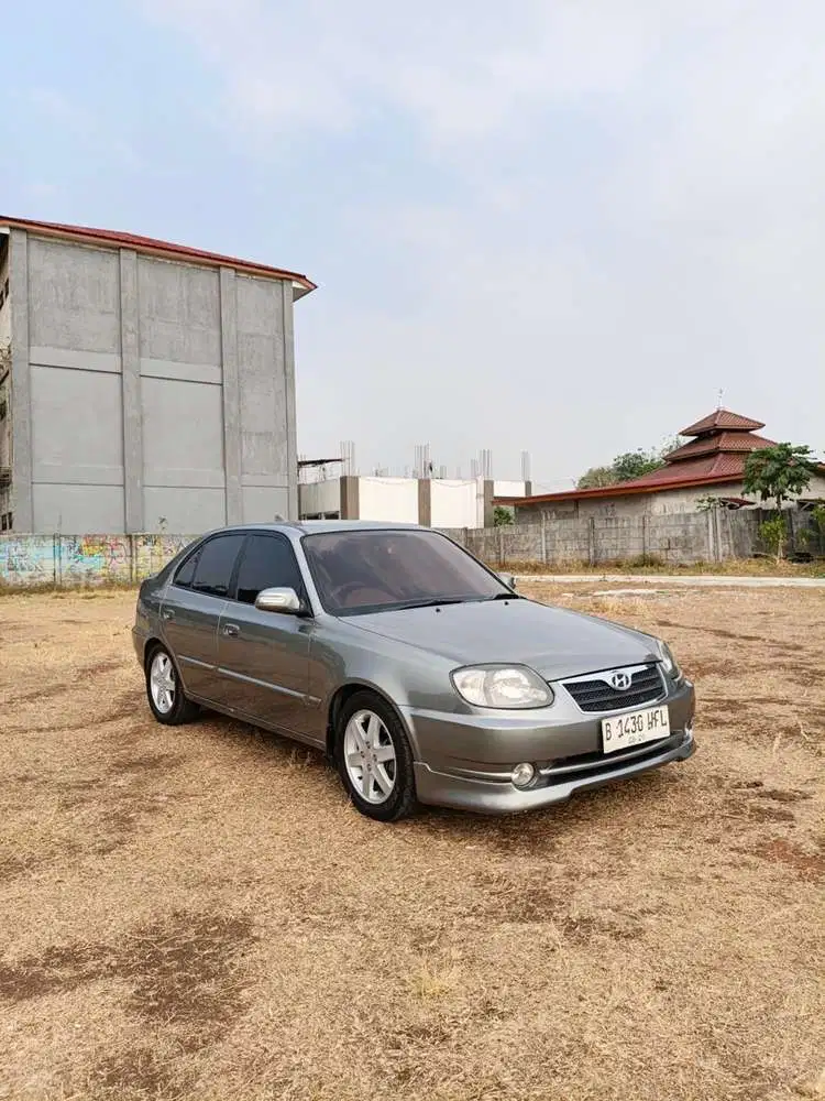 Hyundai Avega GX 1.5 MT 2011 Facelift Pajak Murah Panjang + Terawat