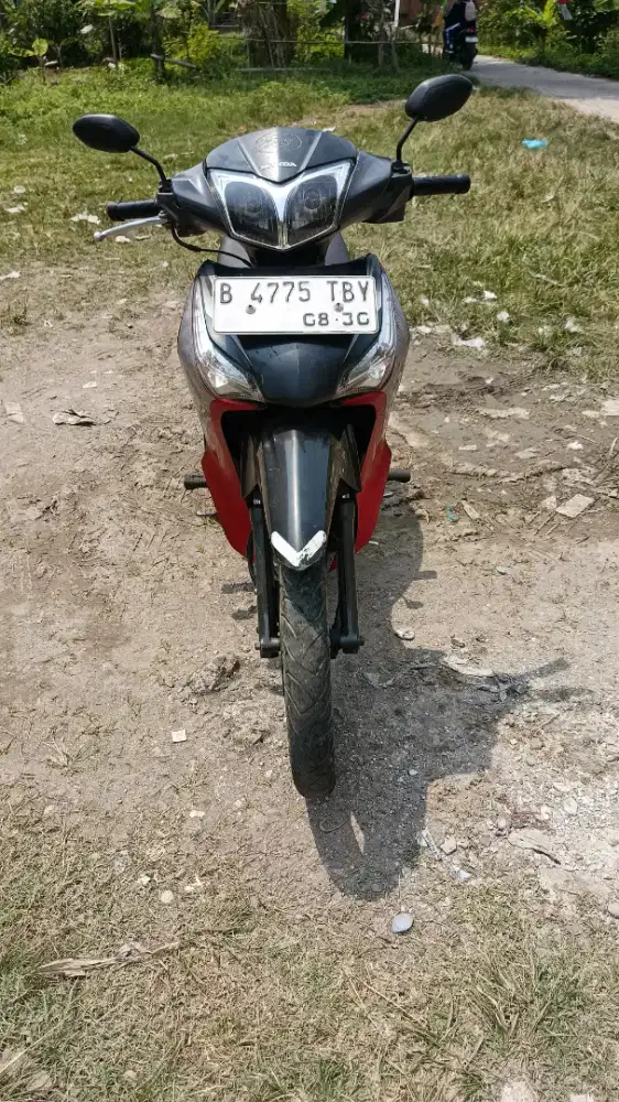 Suprax 125 helm in injeksi 2012 plat b jkrta PJK 2026 lengkap tgn prtm