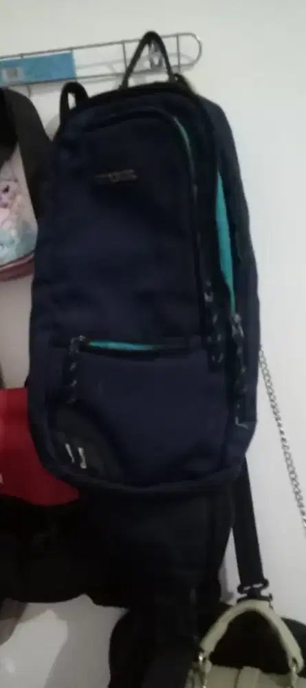 Tas slempang ori tracker
