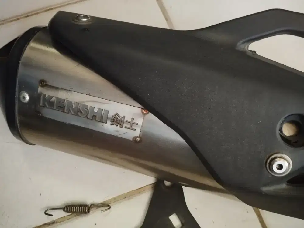 Knalpot KENSHI untuk Honda stylo 160