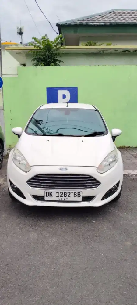 Jual mobil bekas Ford Fiesta S 1.5 AT 2013