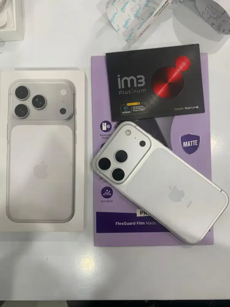 IPHONE 17 PRO SPESIAL CICILAN GRATIS 1 ATAU 2 BULAN BUNGA 0% CUKUP KTP