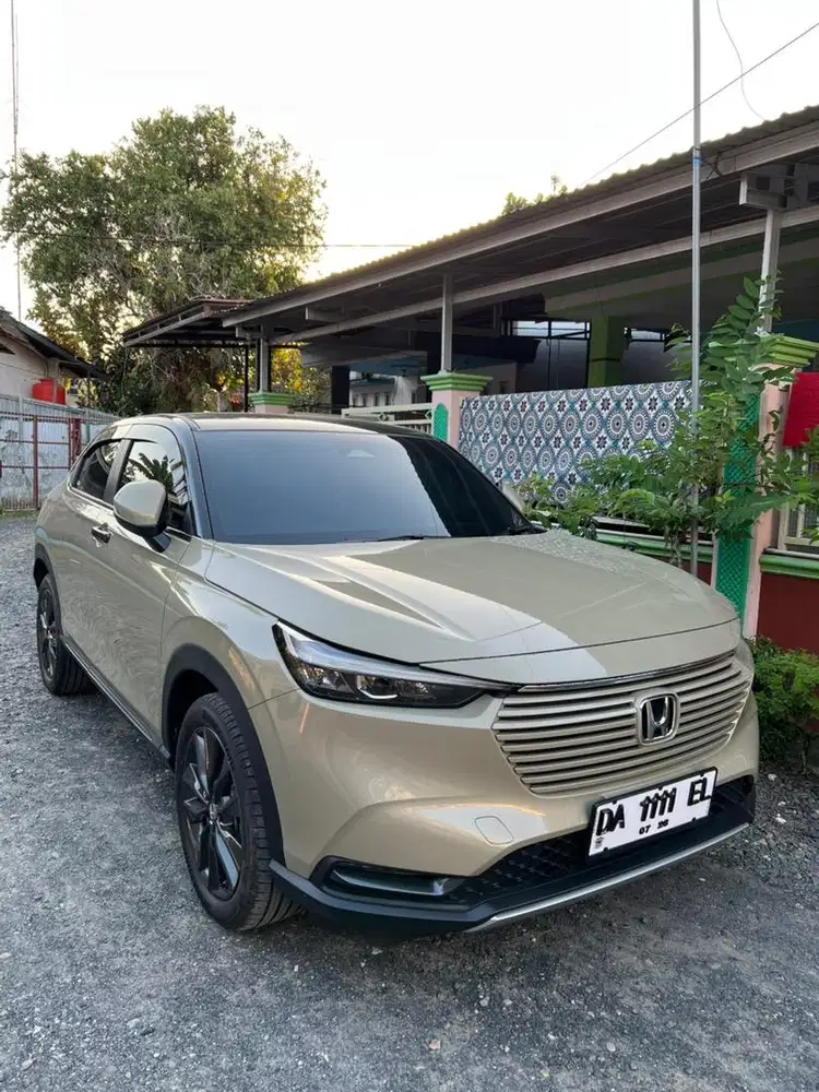 Hrv se two tone beli dari baru
